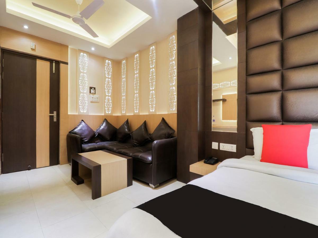 Capital O 46218 Royal Cottage Suite Kanpur Ngoại thất bức ảnh