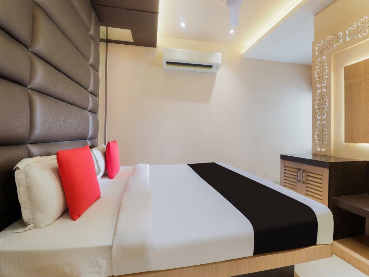 Capital O 46218 Royal Cottage Suite Kanpur Ngoại thất bức ảnh